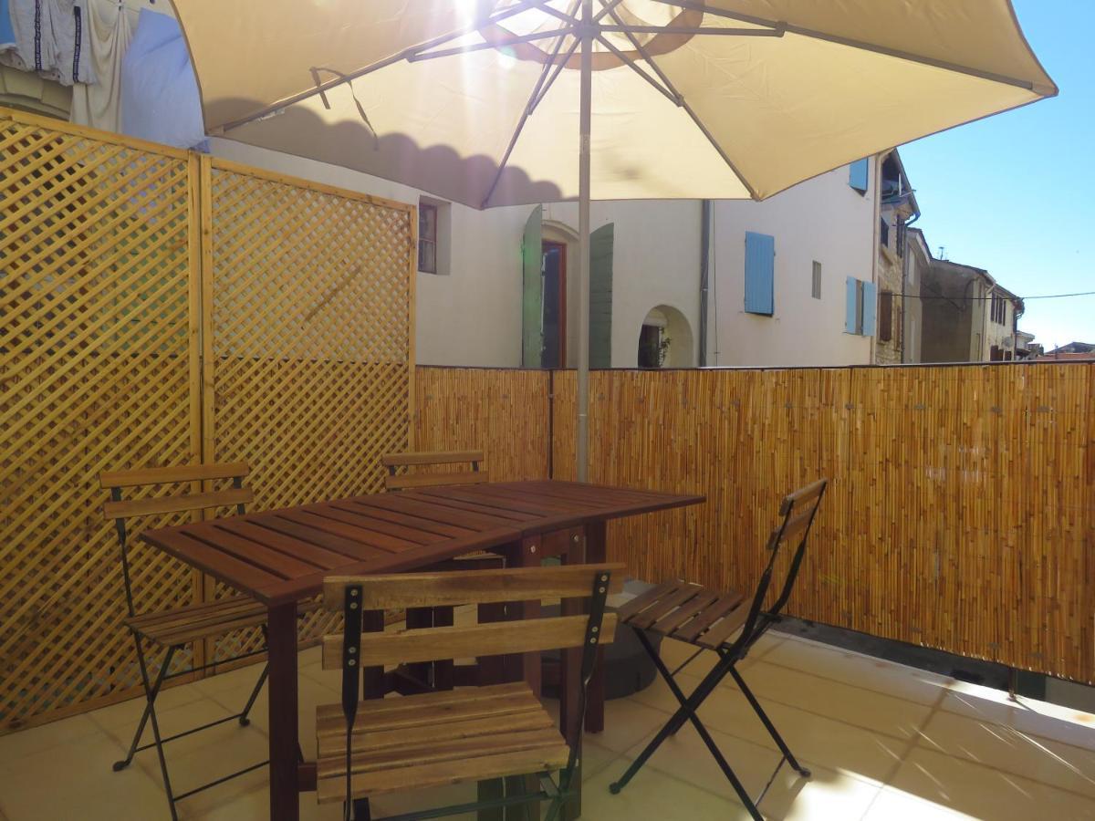 Appartement Centre Historique Avec Terrasse Au Porte De La Camargue Сен-Жиль Экстерьер фото